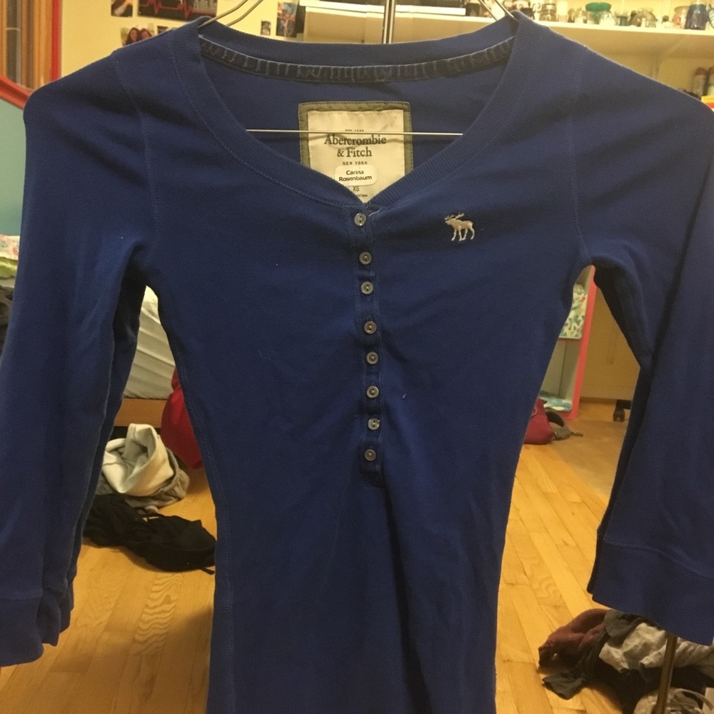 A and F henley long sleeve